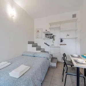 Appartement Il Gattino Di - Piccolo Monolocale Centro E Stazione Del Treno, San Remo